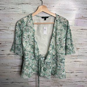 Banana republic green floral wrap blouse top size xs NWT